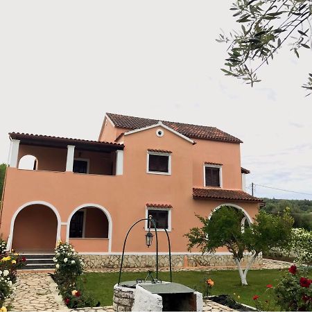 Yiouli Holiday Home Acharavi  Zewnętrze zdjęcie