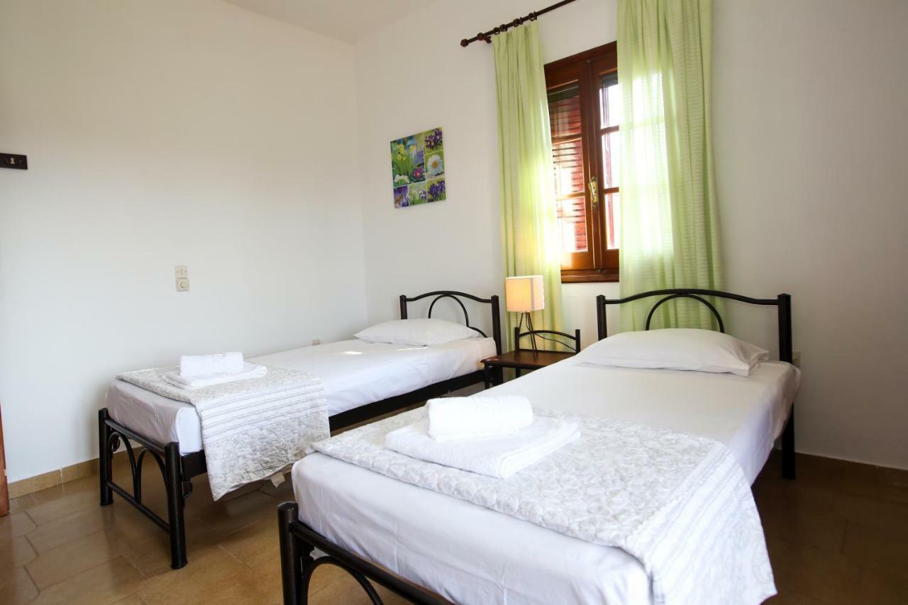 Yiouli Holiday Home Acharavi  Zewnętrze zdjęcie