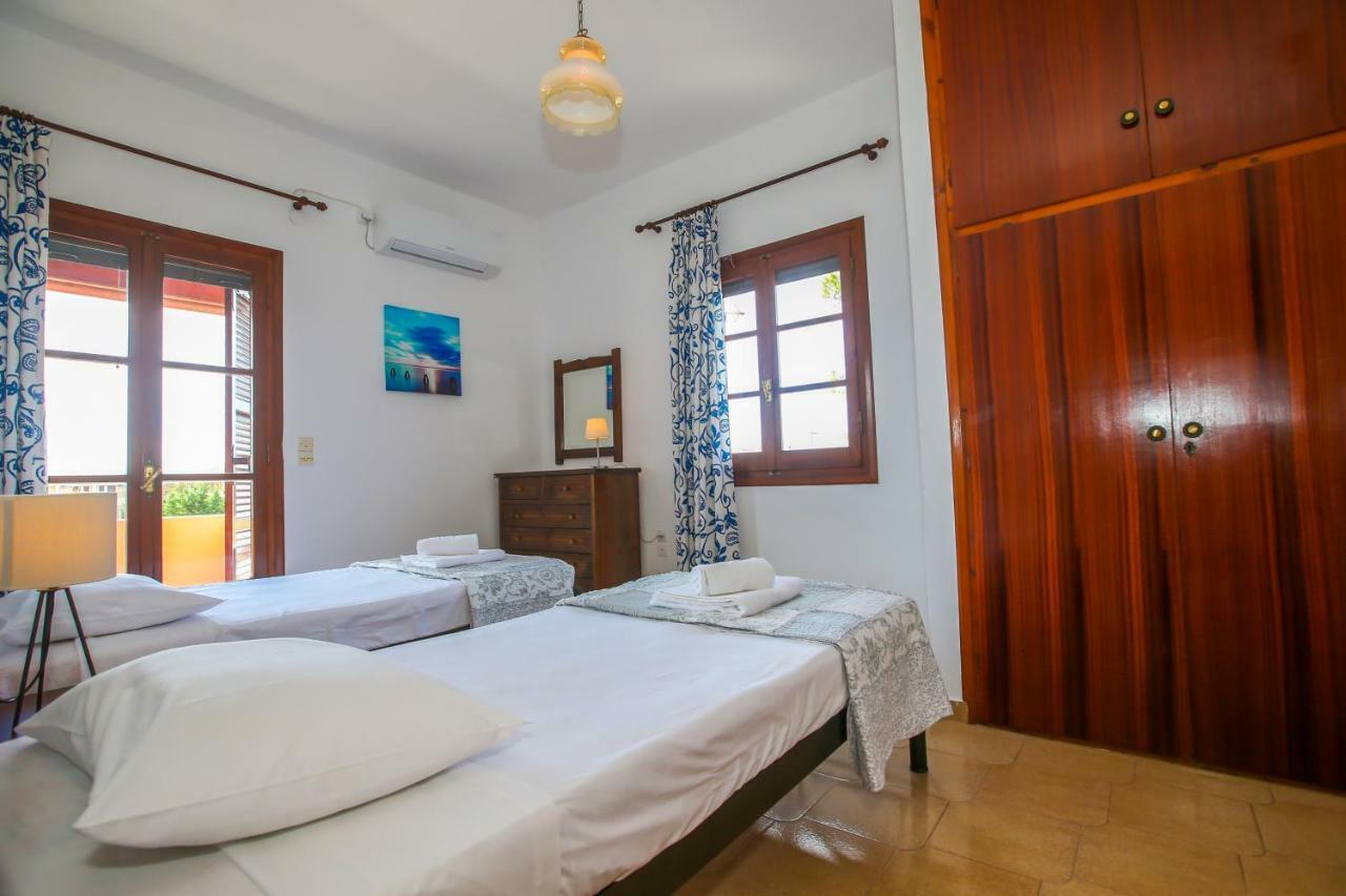 Yiouli Holiday Home Acharavi  Zewnętrze zdjęcie